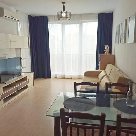 Cozy Apartament In Sunny View Central Complex * サニービーチ