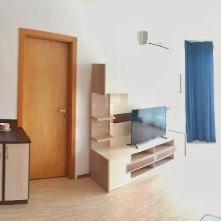 Cozy Apartament In Sunny View Central Complex Apartman Napospart